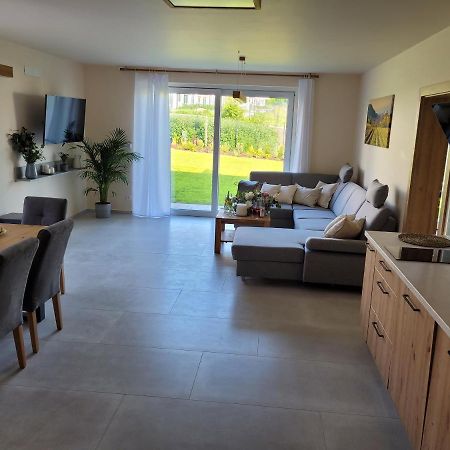 Zamek Na Dlani Mikulov Apartment Ngoại thất bức ảnh
