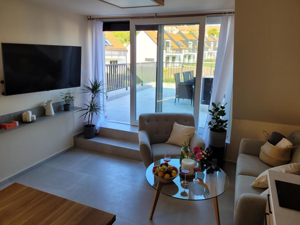 Zamek Na Dlani Mikulov Apartment Ngoại thất bức ảnh