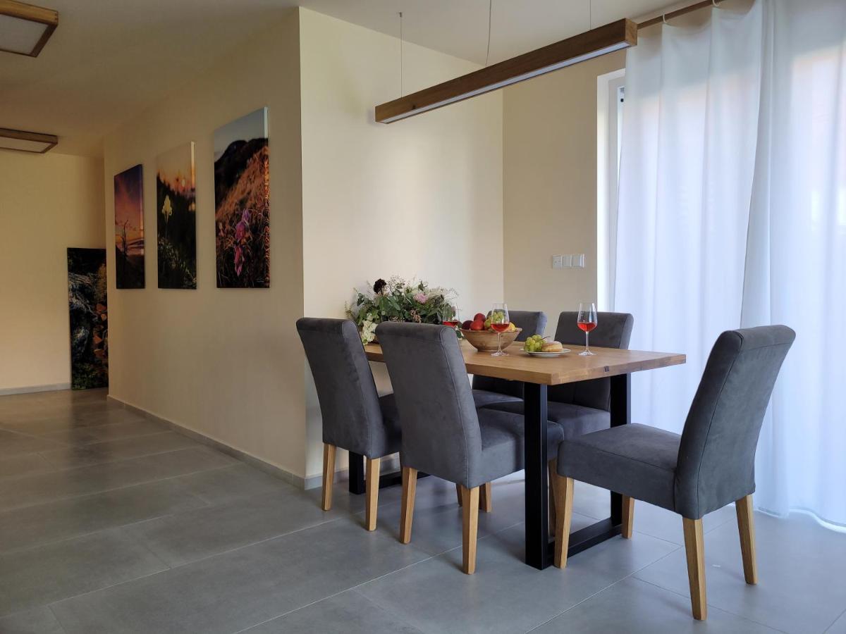 Zamek Na Dlani Mikulov Apartment Ngoại thất bức ảnh