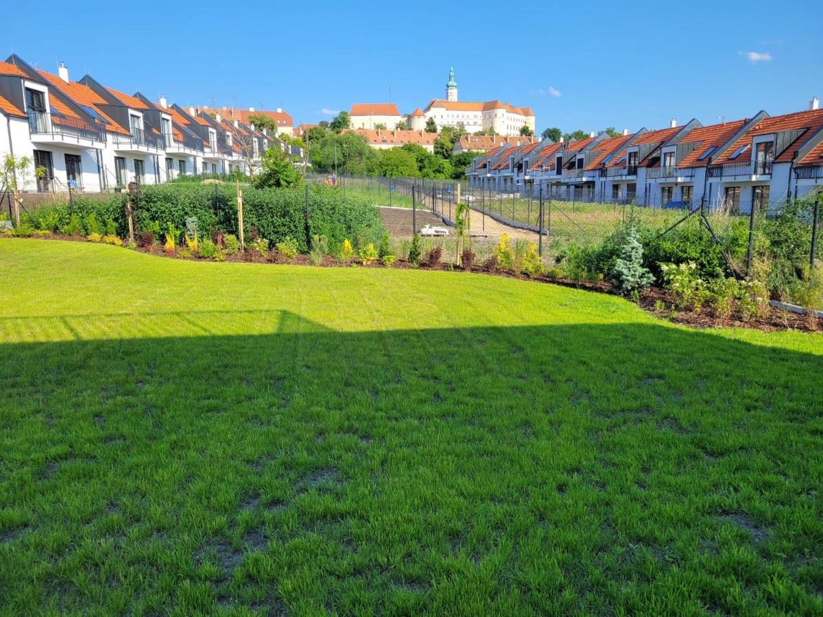 Zamek Na Dlani Mikulov Apartment Ngoại thất bức ảnh
